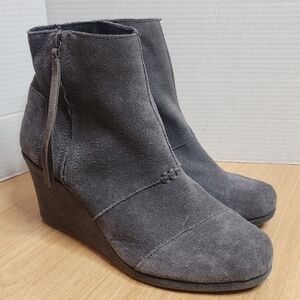 Toms Gray Suede Desert Wedge Ankle Boots Womens Size 12 Like New
